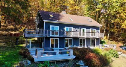 Eristäytynyt ja yksityinen sijainti vuoristossa, lähellä nähtävyyksiä