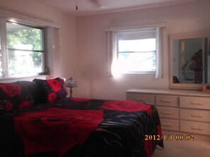 3 多间卧室、熨斗/熨衣板、免费 WiFi、床单