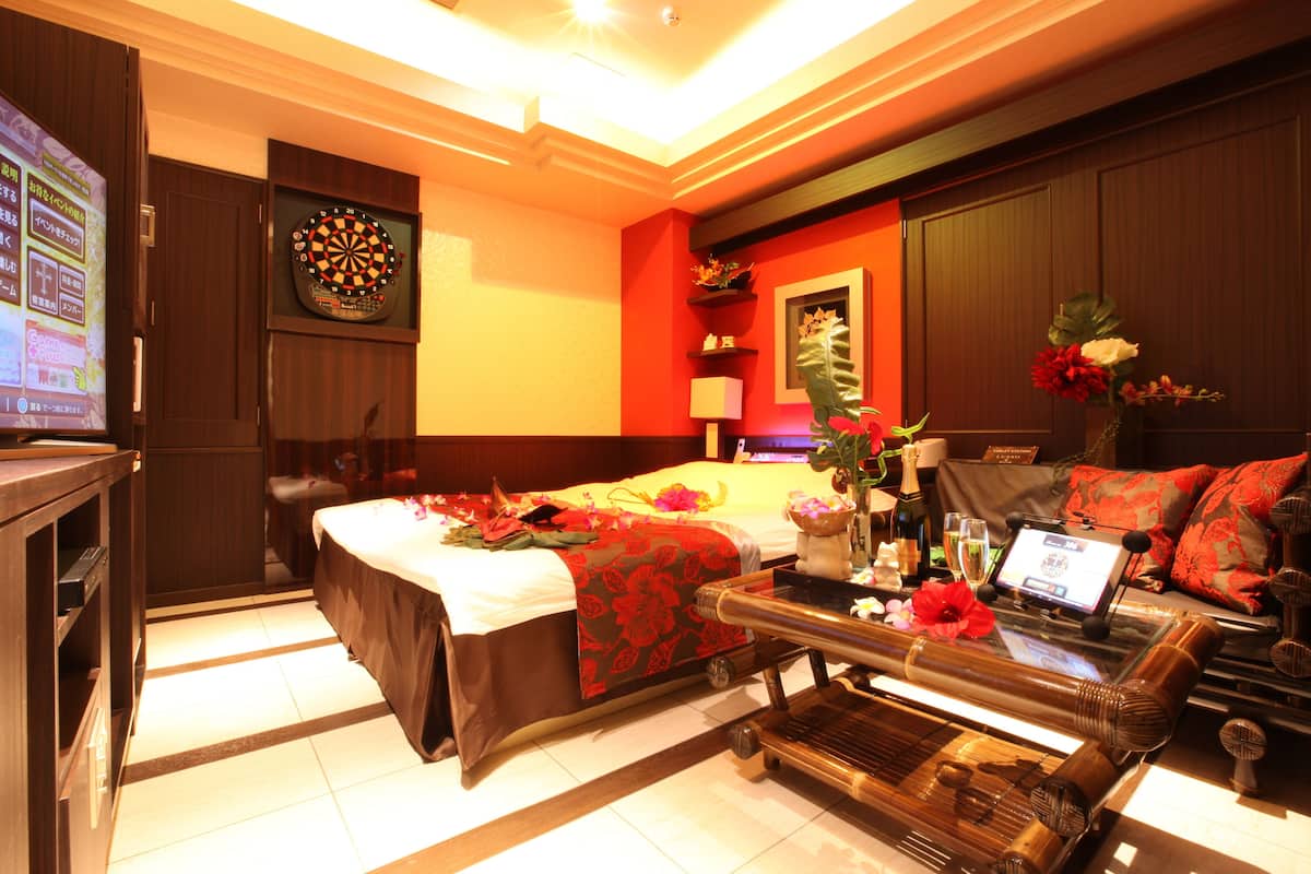Suite Room | In-room safe, free WiFi