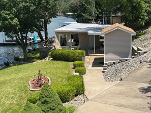 Exterior - Fantastic Location, Beautiful View Of The Lake, In Osage Beach on the 17 MM (Osage Beach)