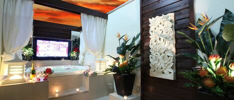 Camera (Celebrity) | Vasca da bagno a immersione totale