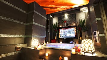 Executive Room | Deep-soaking bathtub