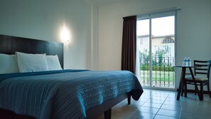 Strykejern/-brett, wi-fi (inkludert) og sengetøy