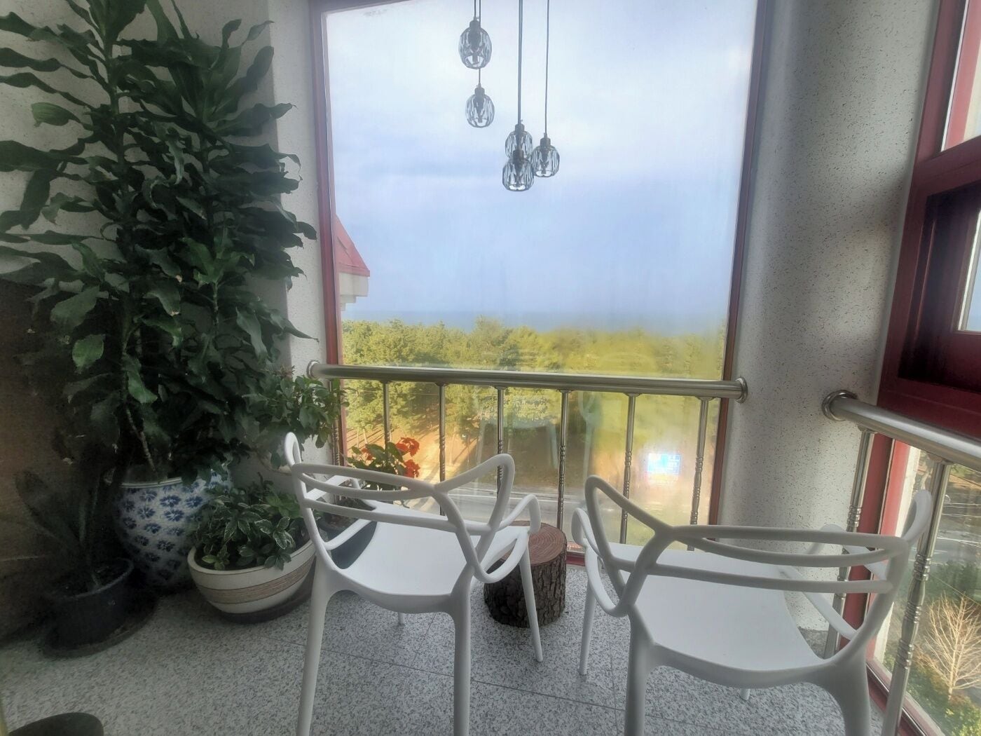 Habitación básica con 2 camas individuales | Wifi gratis y ropa de cama