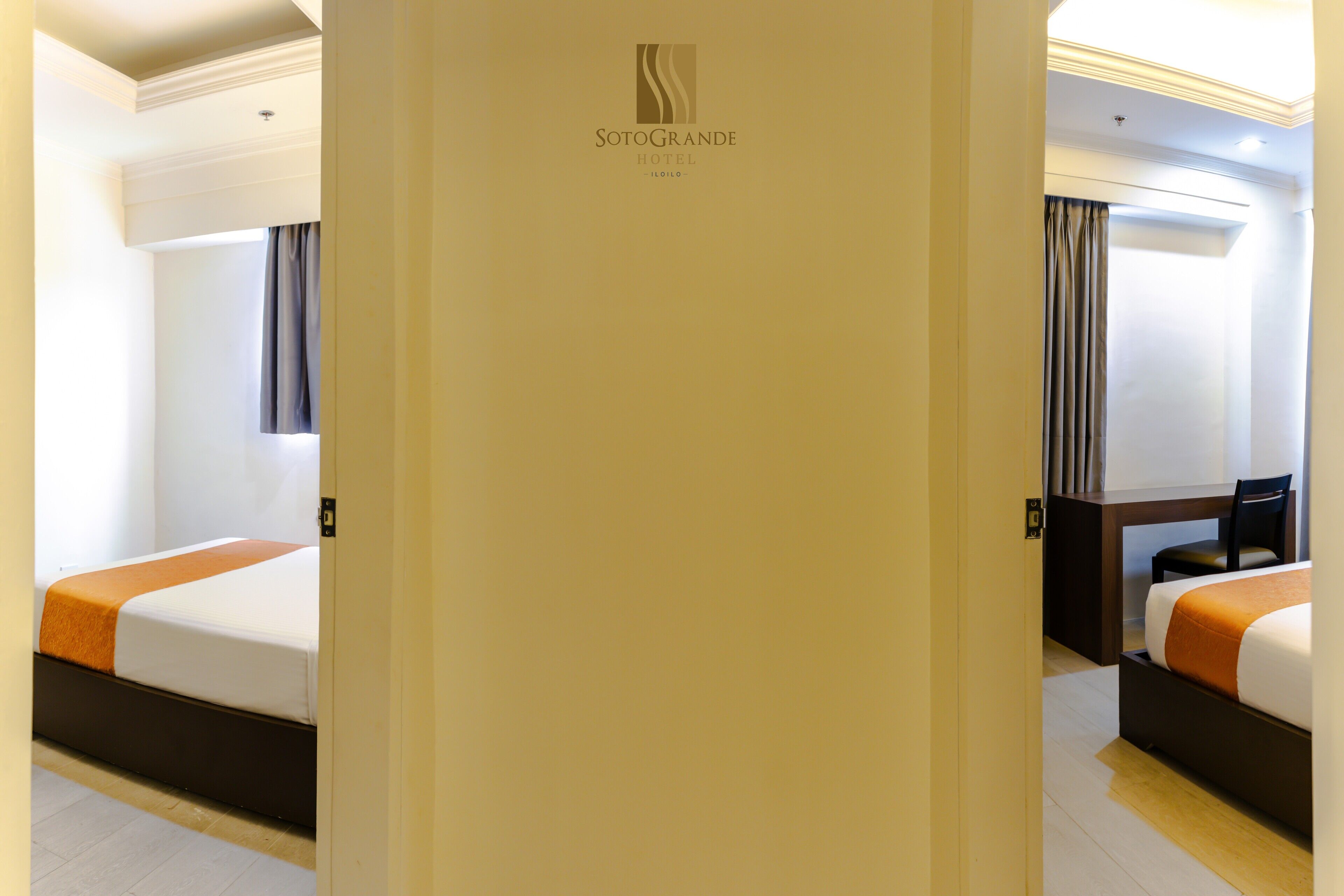 suite, 2 bedrooms | in-room safe, free wifi, bed sheets