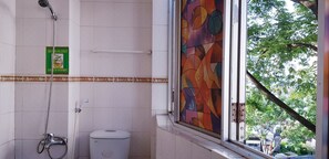 Shower, towels