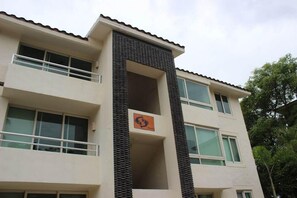 Exterior - Zenharmony Suites Puerto Vallarta (Puerto Vallarta)