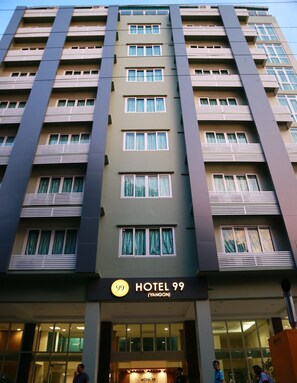 Front of property - Hotel 99 Yangon (Yangon)