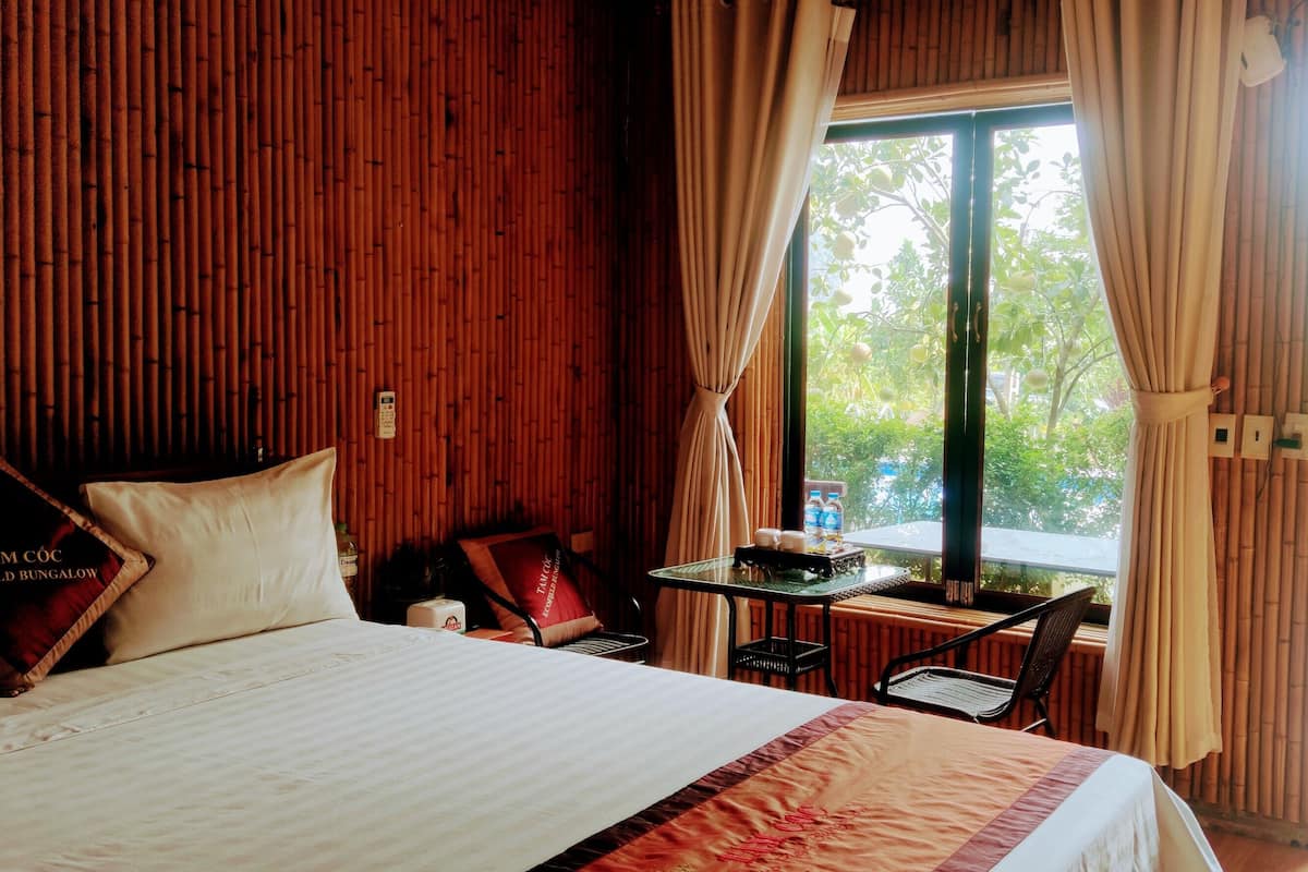 Superior Double Room | Minibar, blackout drapes, free WiFi, bed sheets