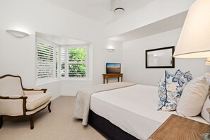 2 bedrooms, individually decorated, bed sheets