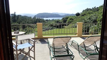 Suite, 1 slaapkamer, kitchenette, uitzicht op de baai (B, Open-air Bath) | Uitzicht vanuit de kamer