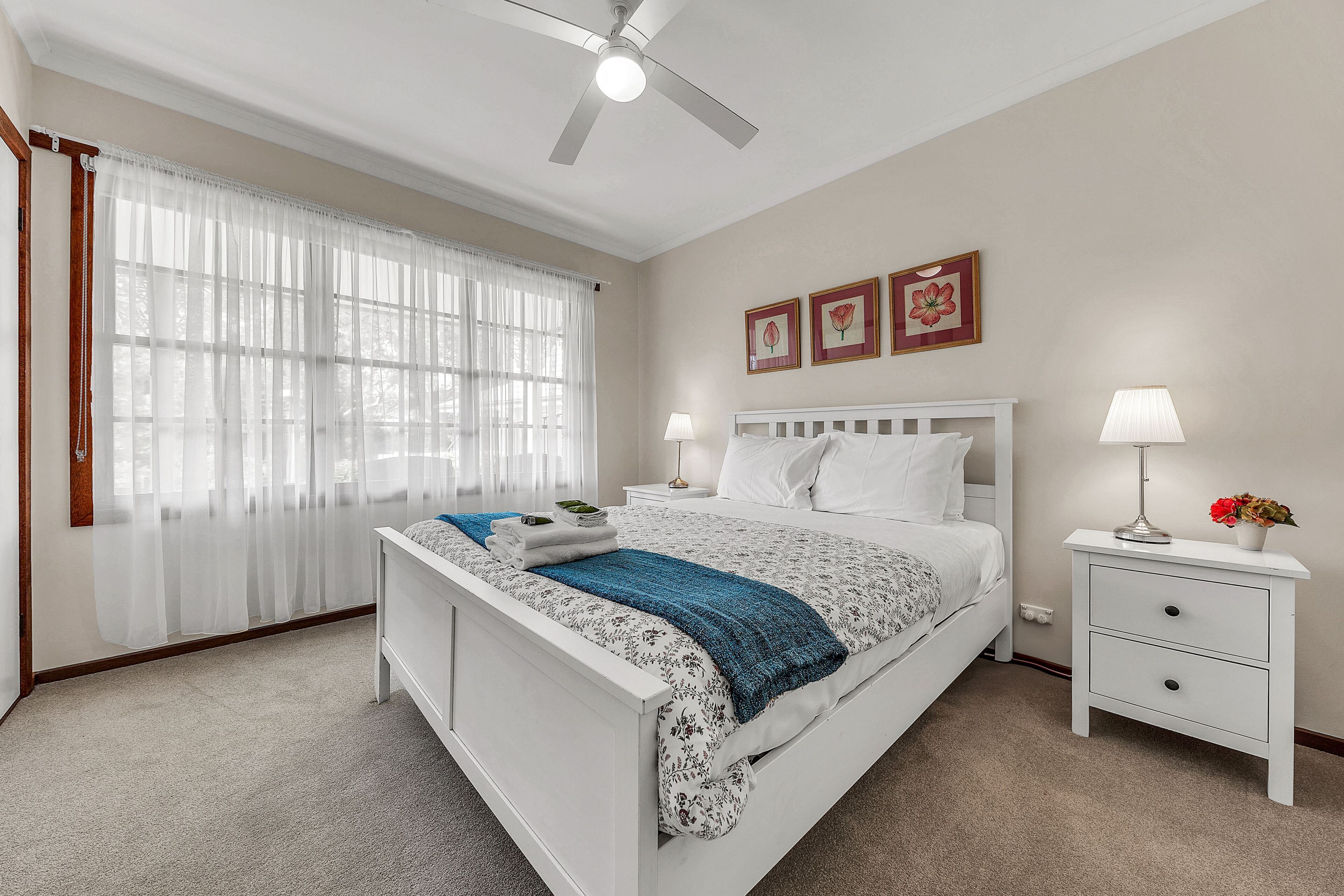 3 bedrooms, iron/ironing board