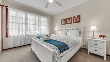 3 bedrooms, iron/ironing board