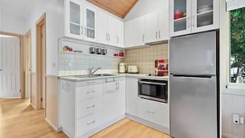 Frigorifero, microonde, forno, tostapane
