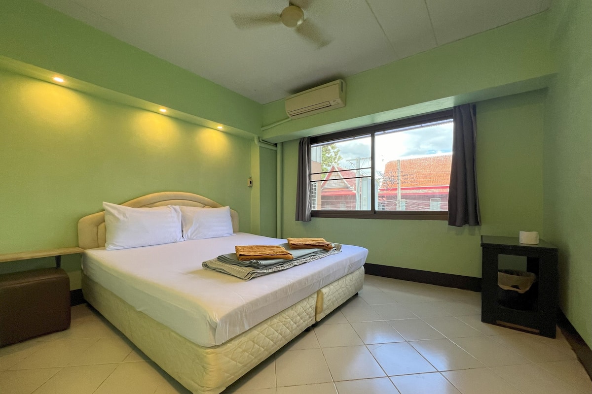 Air Double Room with Private Bathroom | 노트북 작업 공간, 무료 WiFi