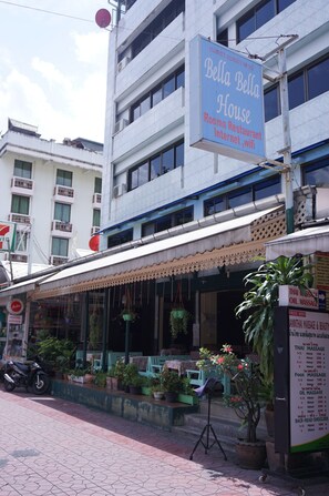Exterior - Bella Bella House (Bangkok)