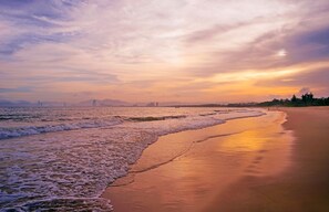 On the beach, free beach shuttle, waterskiing, beach yoga