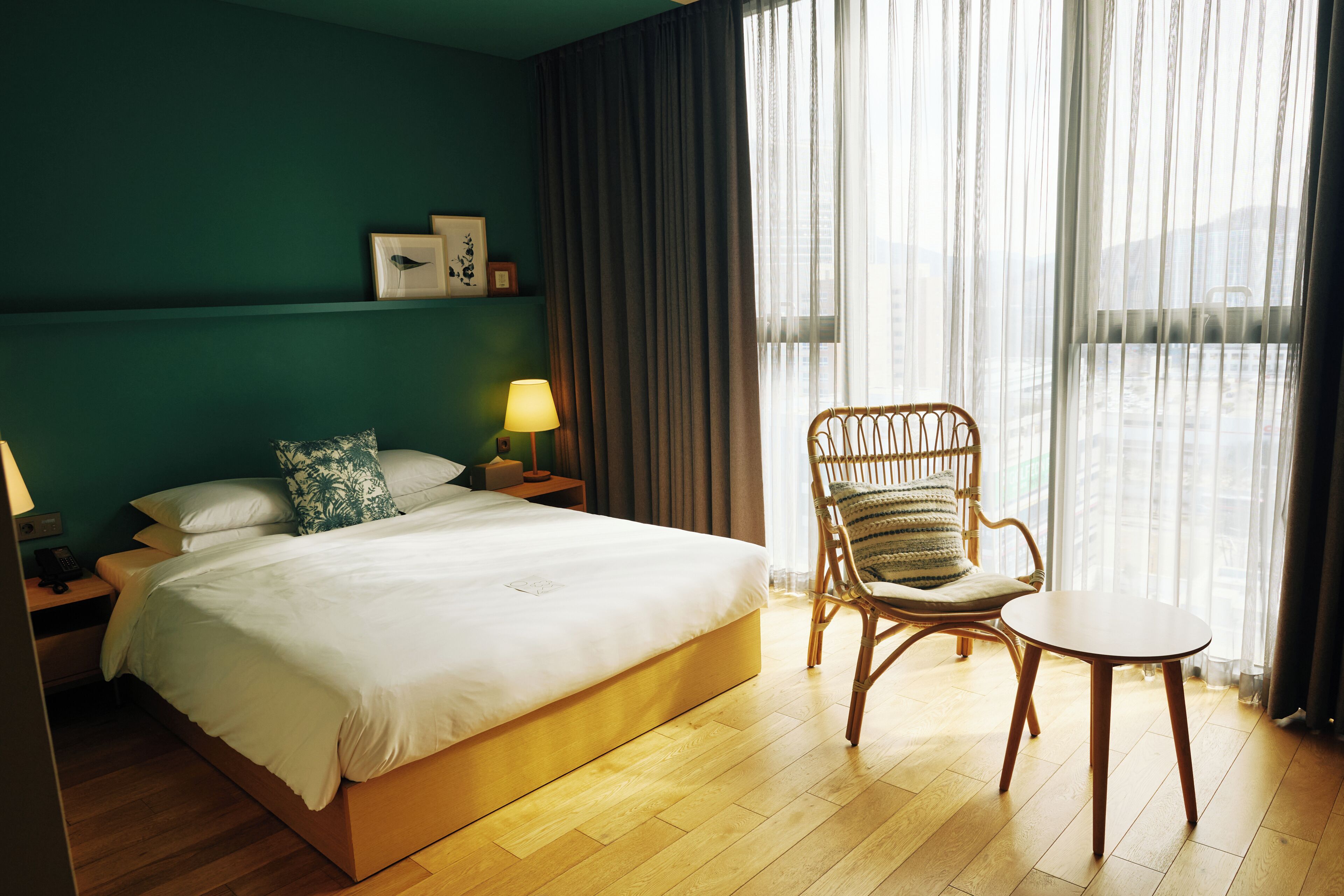 In-room safe, desk, blackout drapes, soundproofing