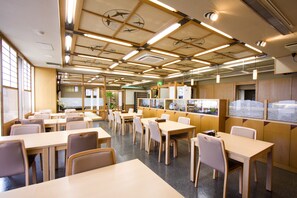 Daily Japanese breakfast (JPY 2200 per person)