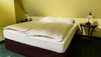 Schreibtisch, Bettwäsche