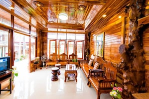 Lobby sitting area