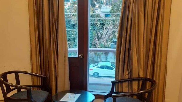 Superior Room | Street view - Enkay Residency JCM (Gurugram)