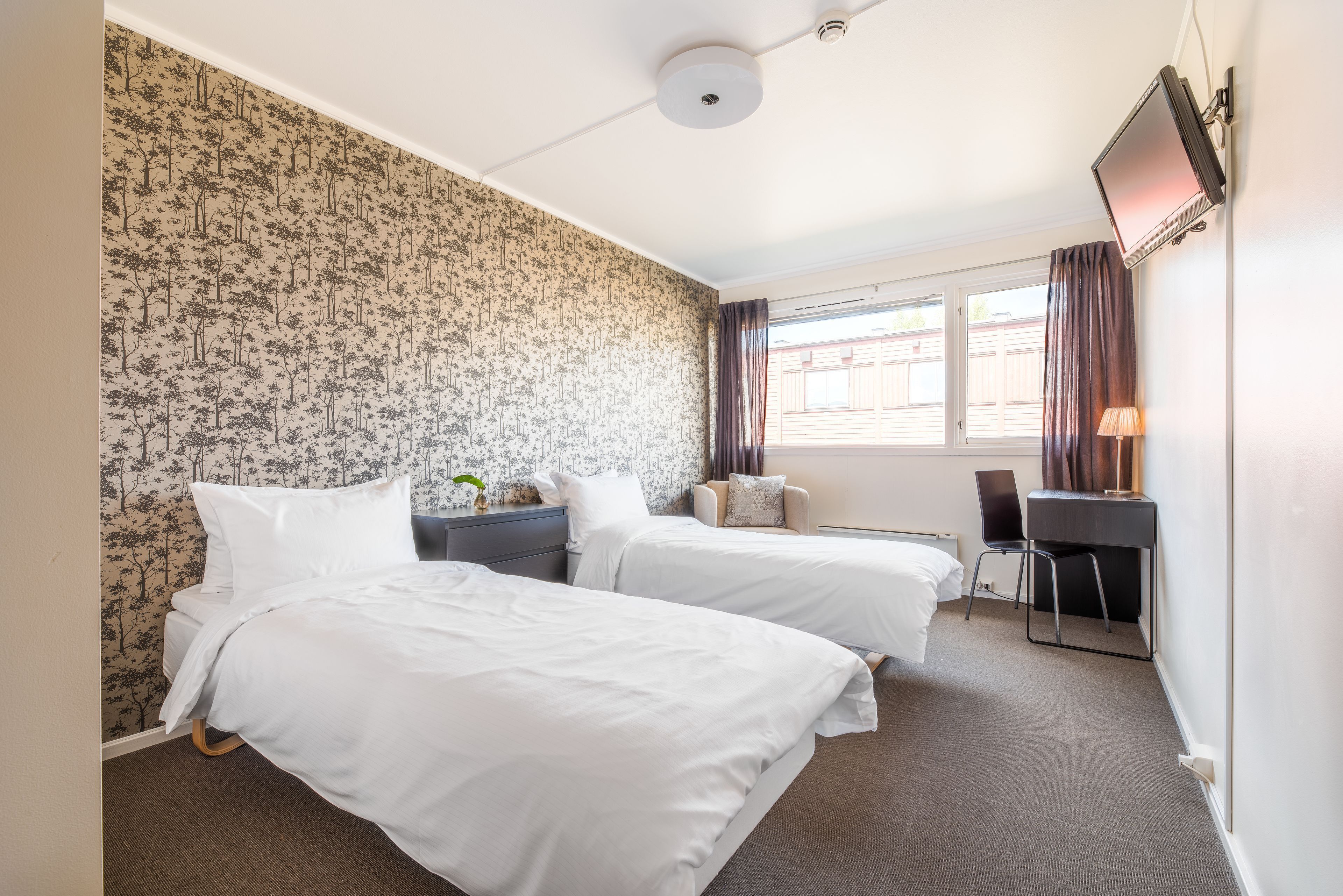 Desk, laptop workspace, free WiFi, bed sheets