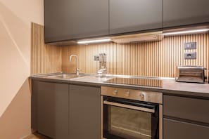 Comfort Apartment, 2 Bedrooms, Non Smoking | Private kitchen | Full-sized fridge, microwave, oven, stovetop - Santa Croce Retreat by MMega (Florence)