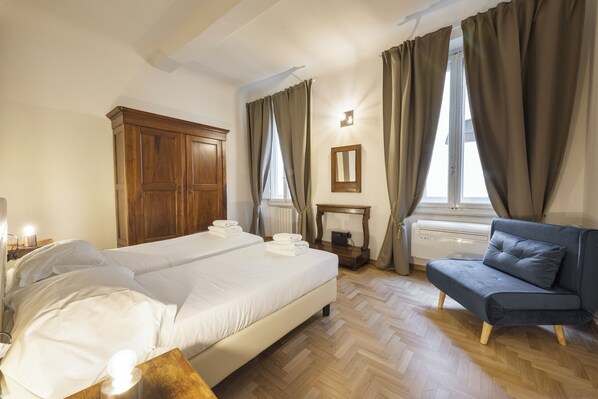 Comfort-Apartment, 2 Schlafzimmer, Nichtraucher | 2 Schlafzimmer, individuell dekoriert, individuell eingerichtet