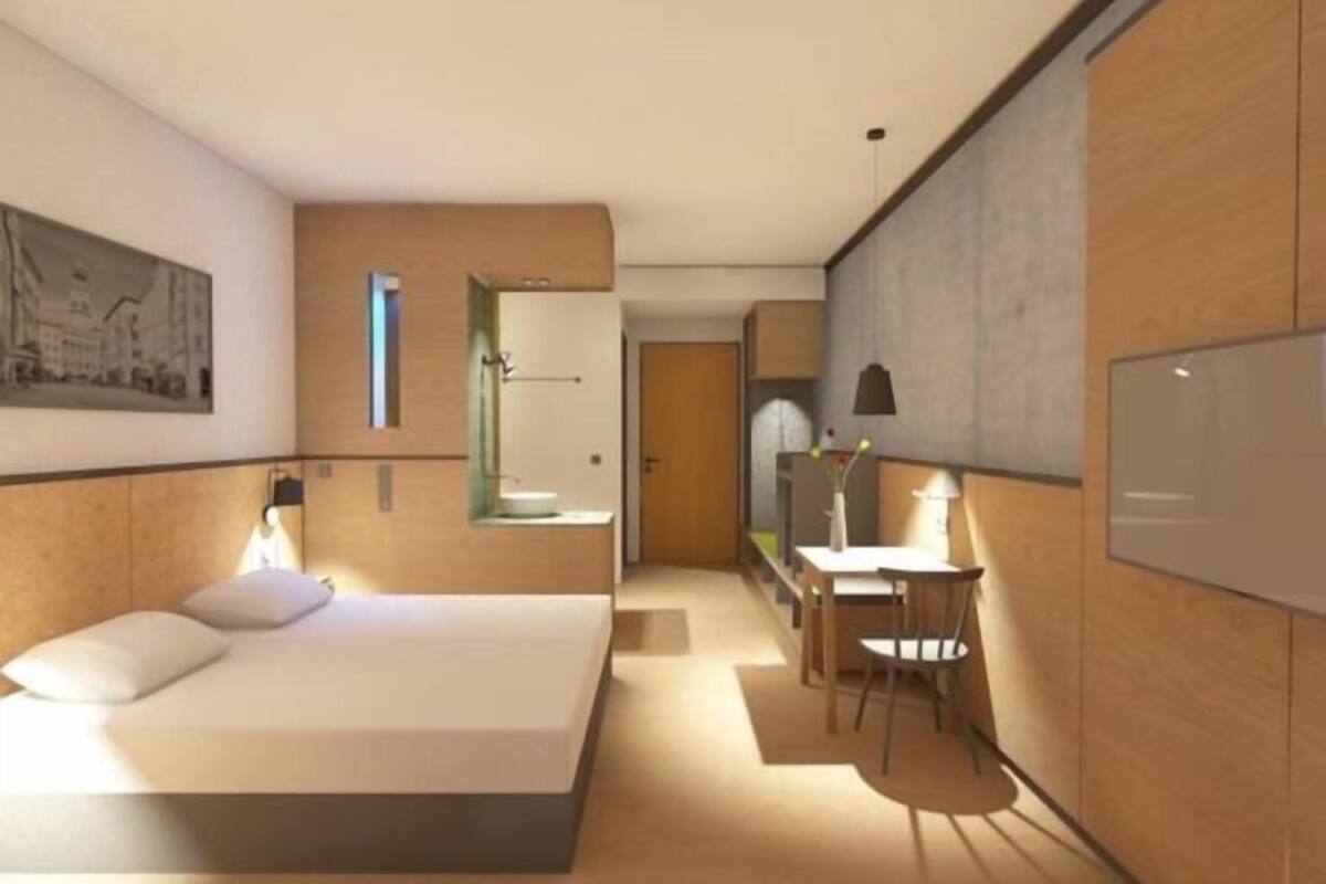 1 bedroom, desk, free wifi, bed sheets