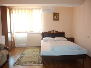 Standard Studio, 1 Bedroom | Individually furnished, desk, blackout drapes, soundproofing - Apartments Tigran Petrosyan (Yerevan)