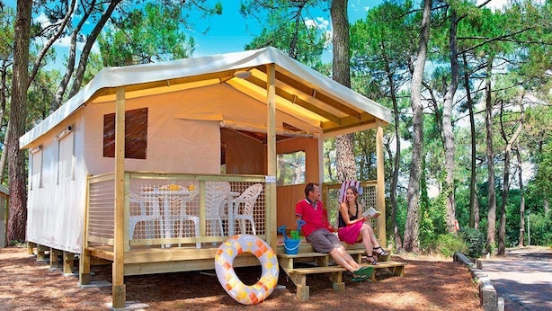 Mobile Home, 2 Bedrooms, Non Smoking (53) | Terrace/patio - Camping  Le Bois Damour (Ile-Tudy)