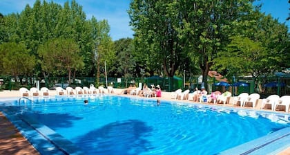Camping Le Bois Damour
