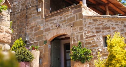 La Casa Dels Ocells- Adults Only