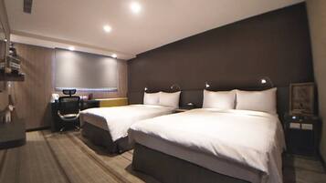 Quadruple Room | Premium bedding, down comforters, desk, laptop workspace