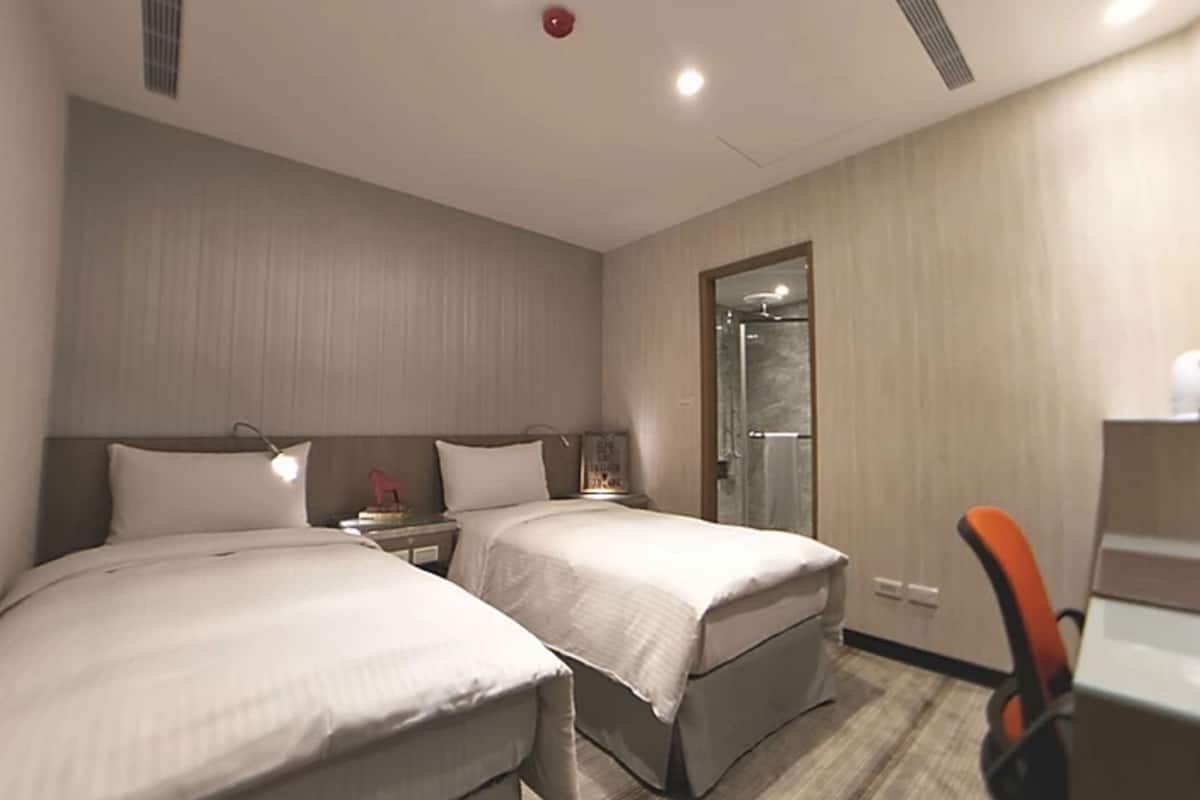 Literie de qualité supérieure, couette en duvet d'oie, bureau