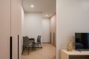 Exclusive King Room | Spiseområde på rommet