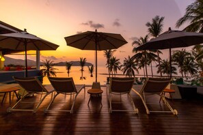 Beach Villa Phangan 5 Bedrooms | Terraza o patio