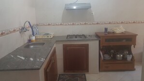 Classic Apartment, 2 Bedrooms, Non Smoking | Private kitchen - Appart Zouhair (Martil)