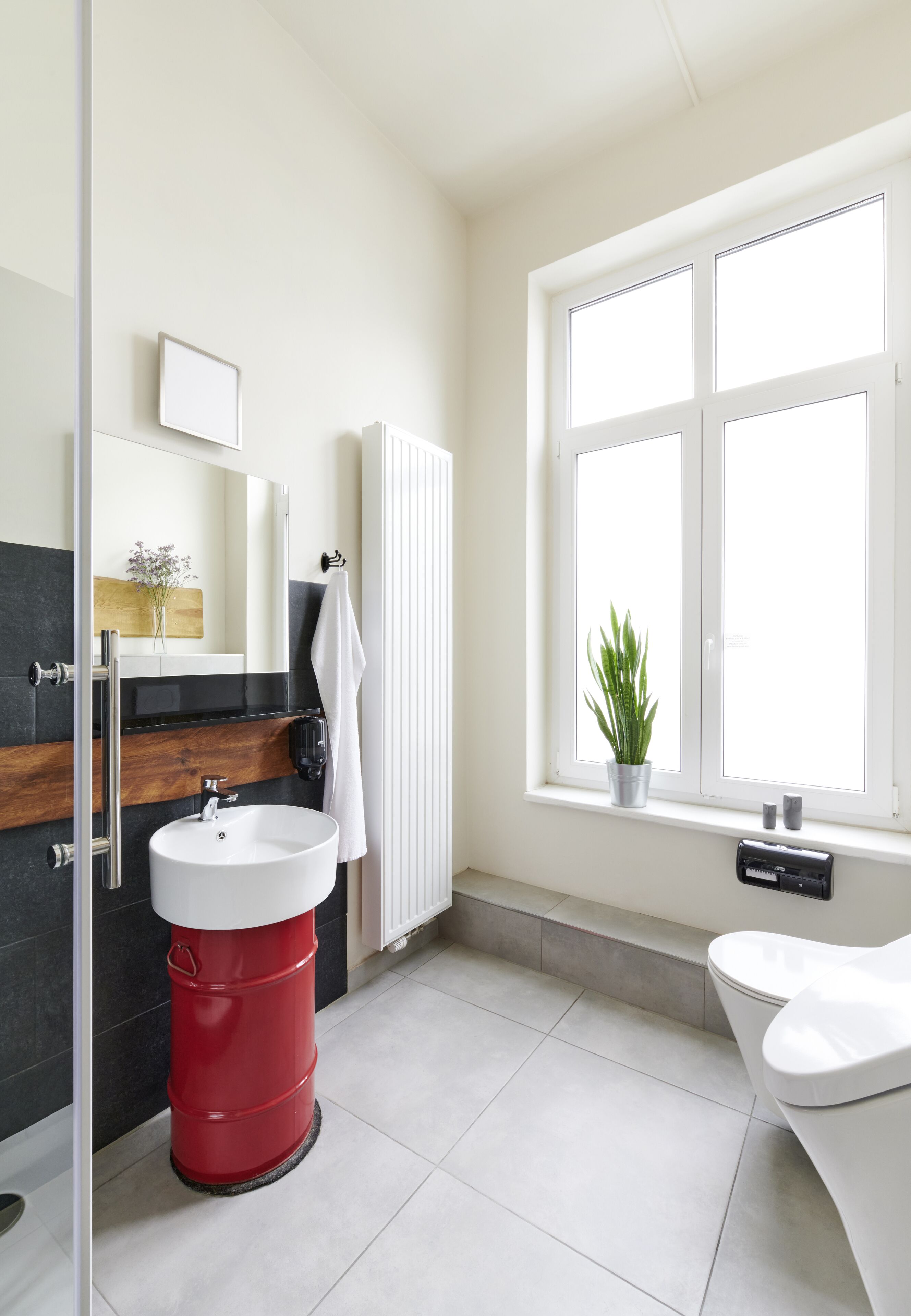 Dusche, Haartrockner, Fußbodenheizung (Badezimmer), Handtücher