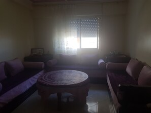 Living area - Appart Lagraoui (Martil)