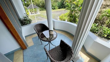 Deluxe Double Room (Guayacan)