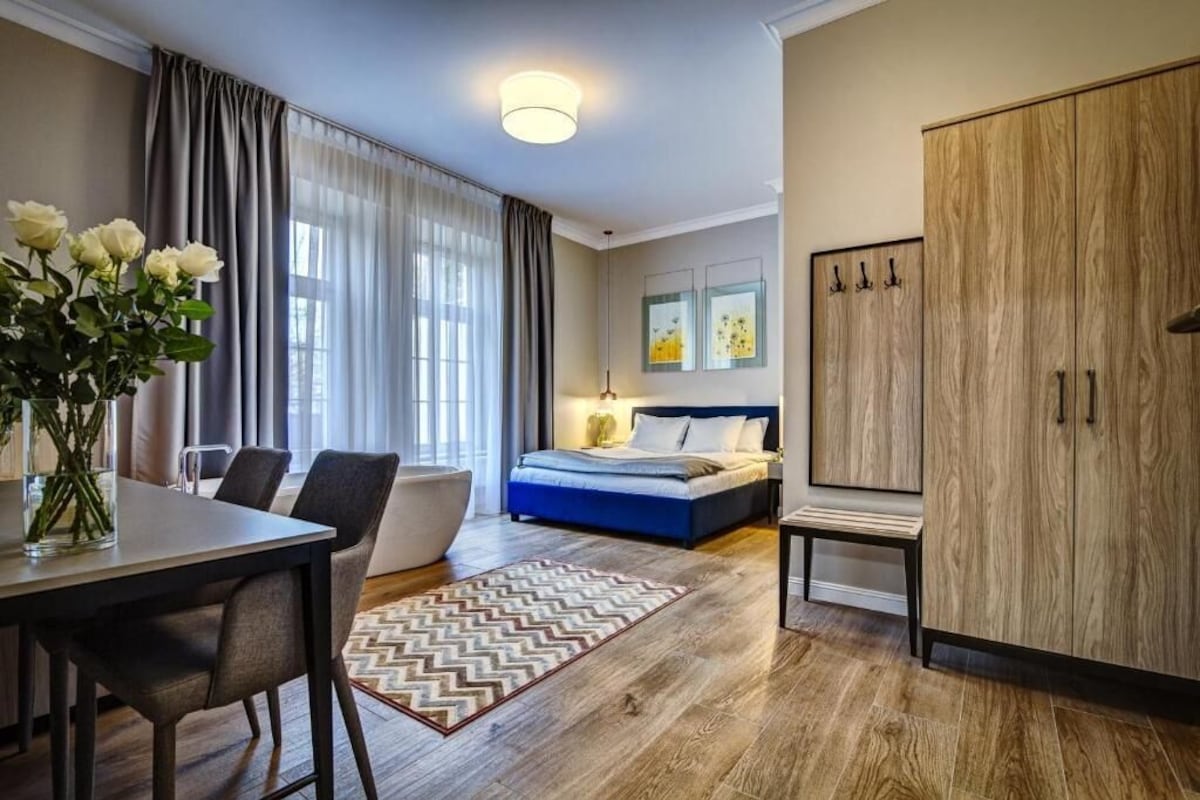 Apartment | Langsir/tirai gelap terus, seterika/papan seterika, Wi-fi percuma 