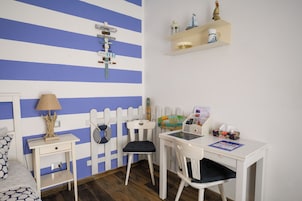 Comfort Double Room | Desk, laptop workspace, blackout drapes, soundproofing