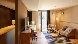 Superior Suite | Living area - Les Chambres de l'Oustalet (Gigondas)