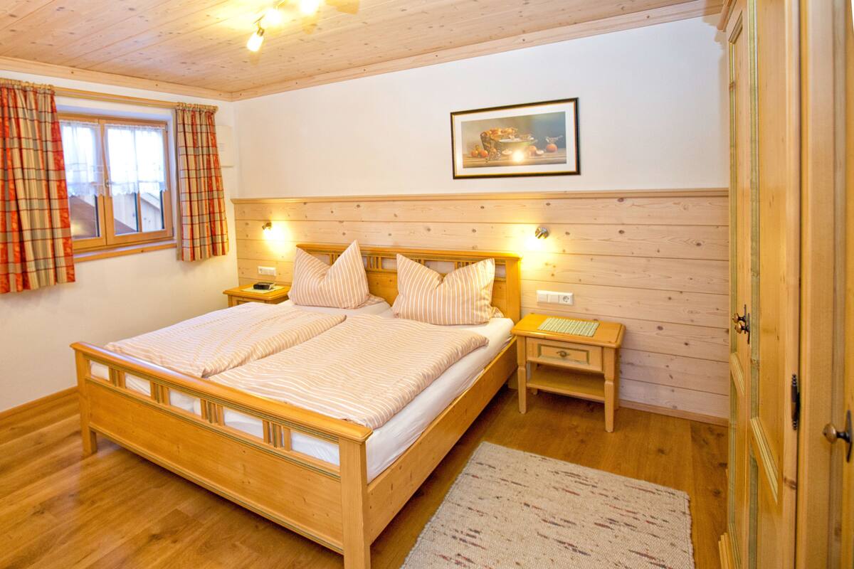 Appartement, 1 slaapkamer (Falkensee) | Een bureau, gratis babybedden, gratis wifi, beddengoed