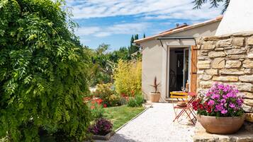 Comfort Single Room, Ensuite (Le Ventoux) | Exterior