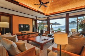 Flat-screen TV, DVD player - Villa Chanjar- Kamala Beach (Kamala)