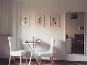 Desk, free WiFi, bed sheets - B&B La Peonia (Reggio Calabria)