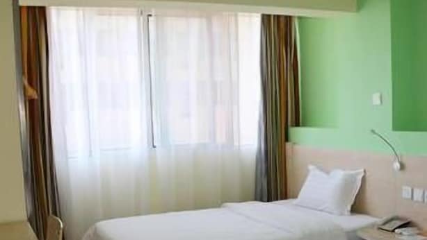 Room - 7 Days Inn (Hangzhou)